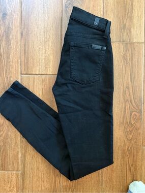 7 For All Mankind Black Gweneyere Slim Jeans / women’s 23